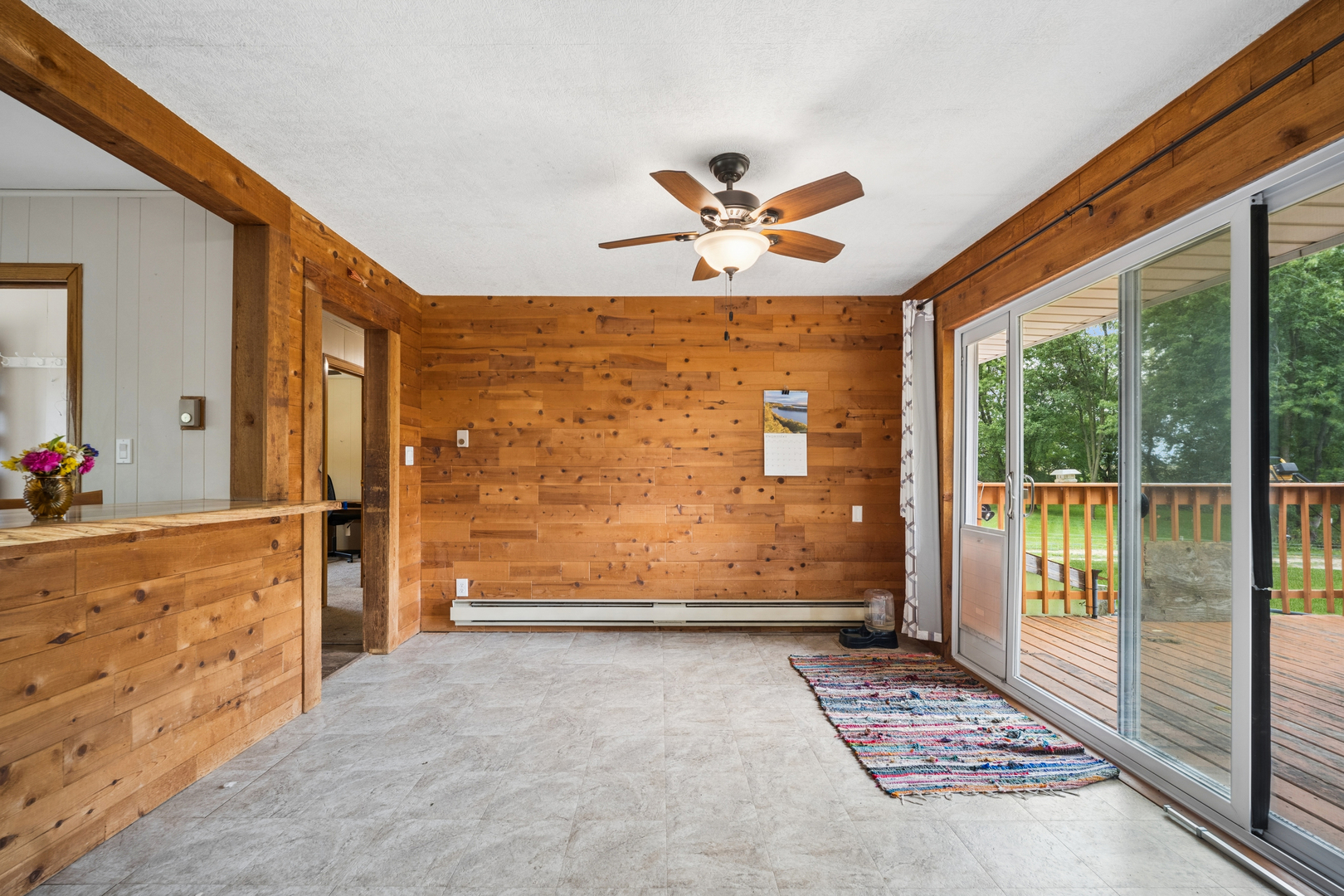 15036 Durkee Road Property Photo 7
