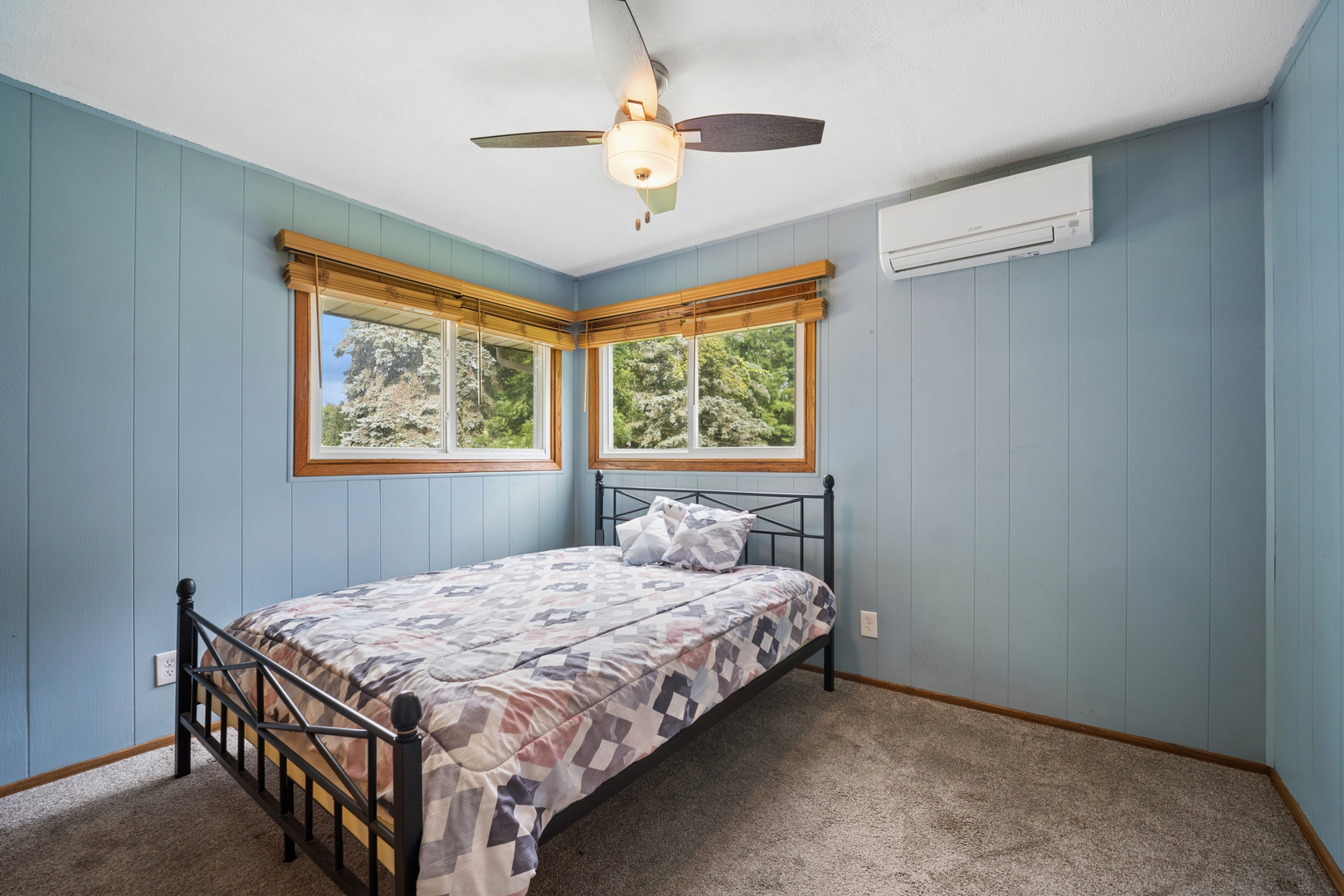 15036 Durkee Road Property Photo 10