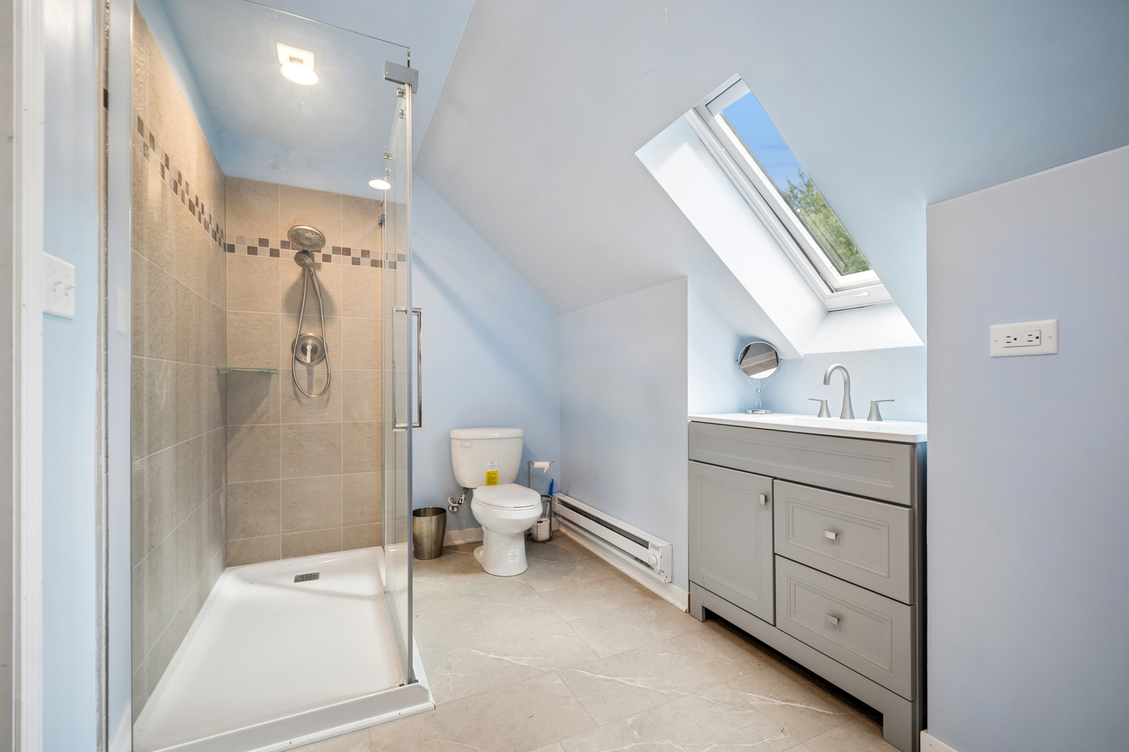 15036 Durkee Road Property Photo 14