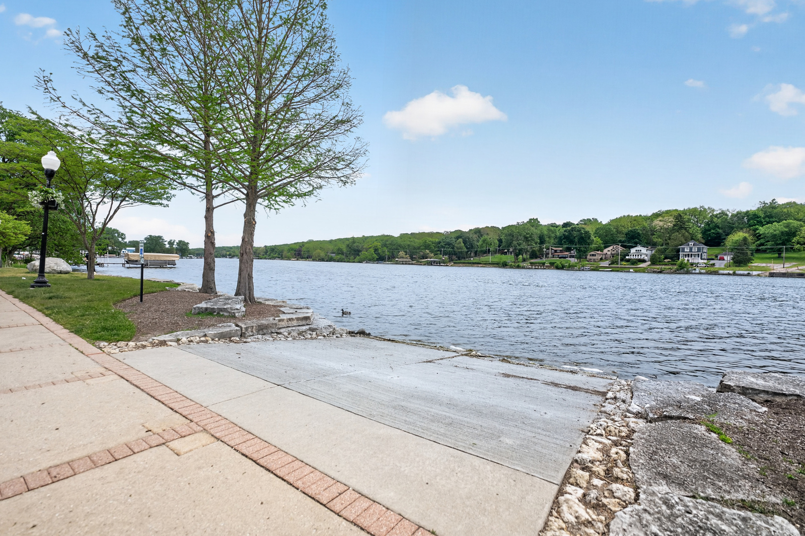 166 Mohawk Trail Property Photo 45
