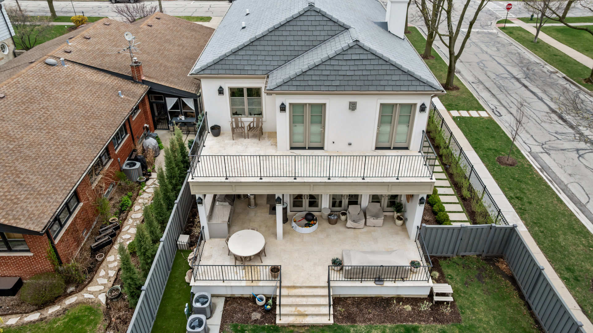 1500 William Street Property Photo 3