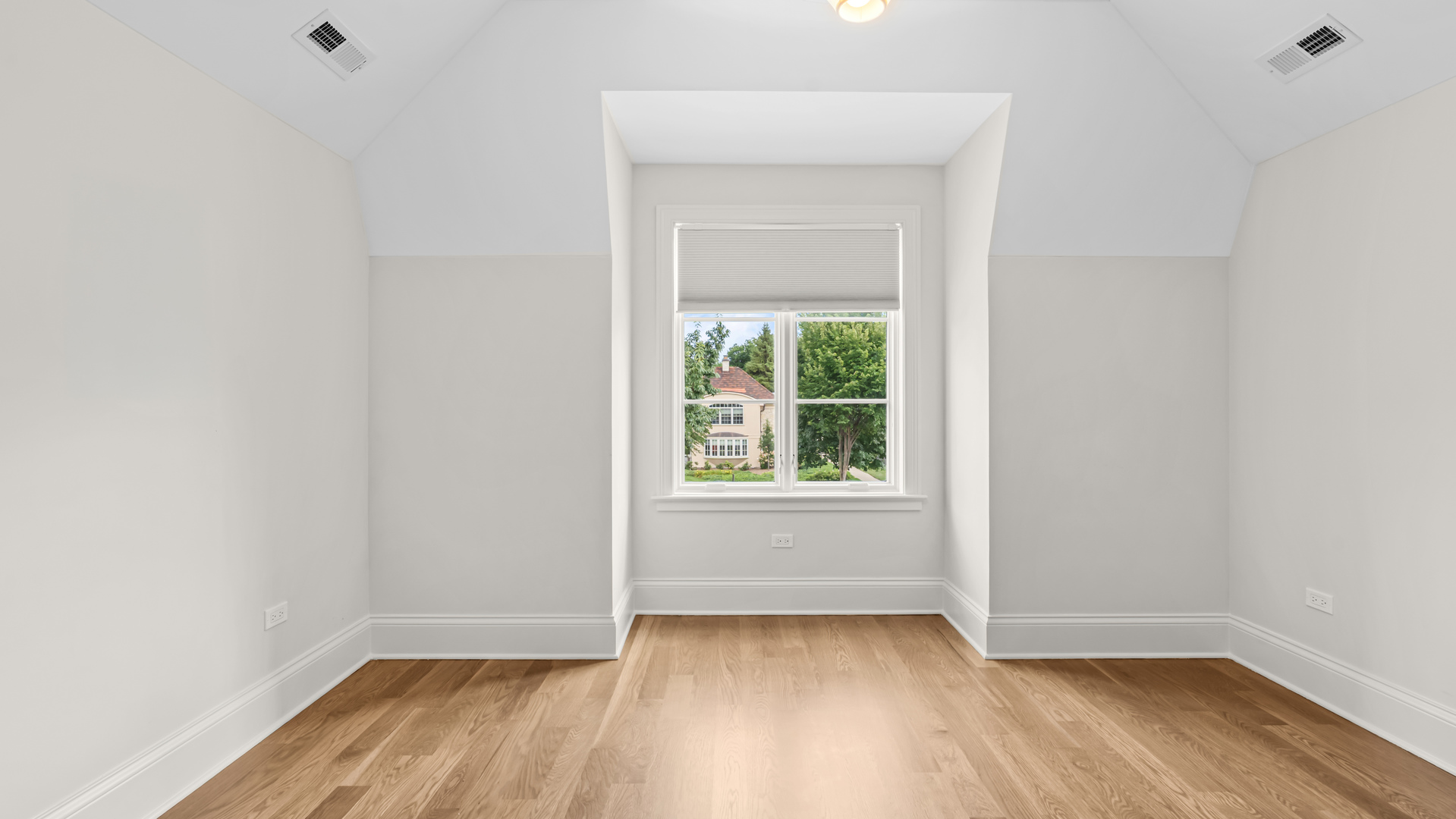 1500 William Street Property Photo 33