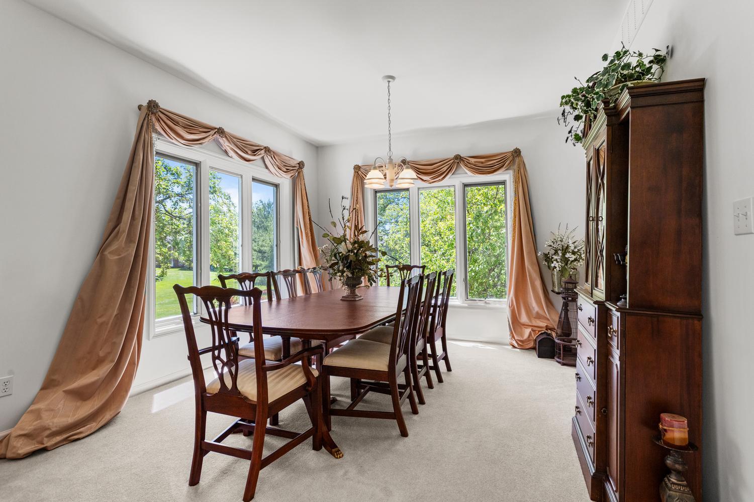 1808 Foxborough Court Property Photo 8