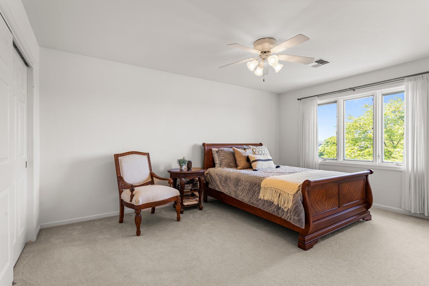 1808 Foxborough Court Property Photo 28