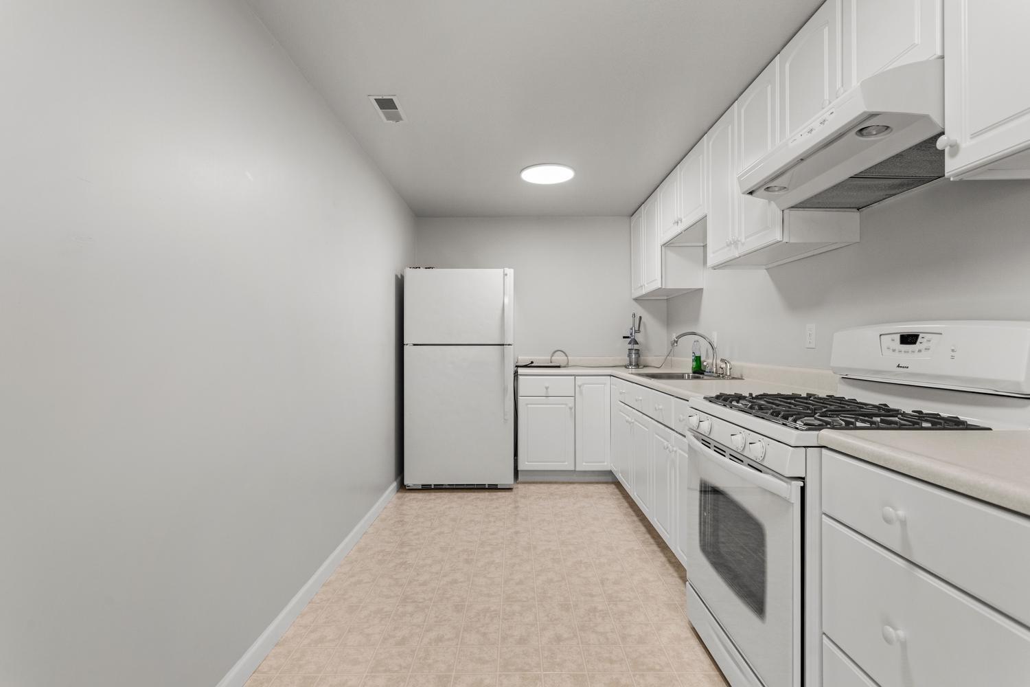 1808 Foxborough Court Property Photo 36