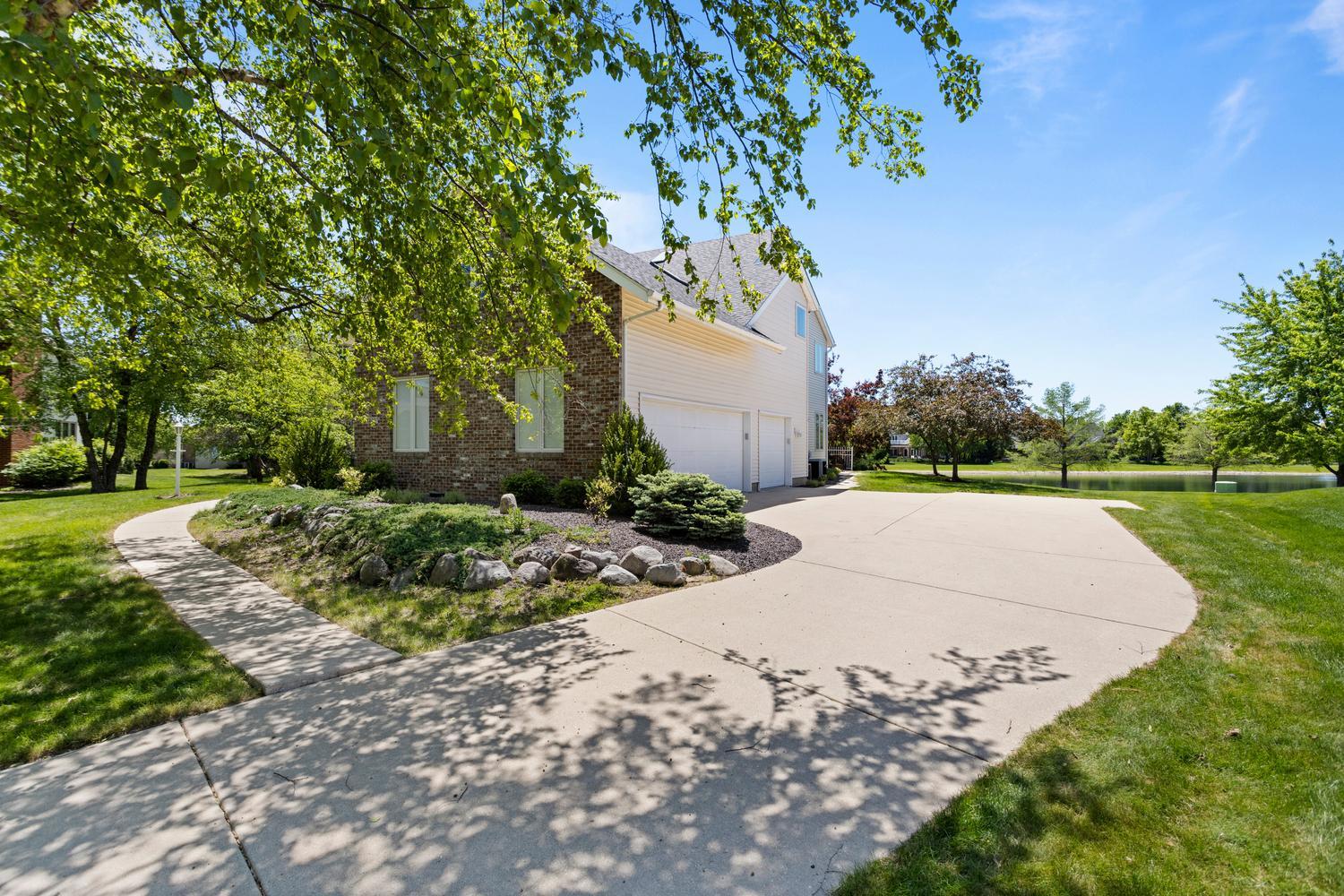 1808 Foxborough Court Property Photo 42