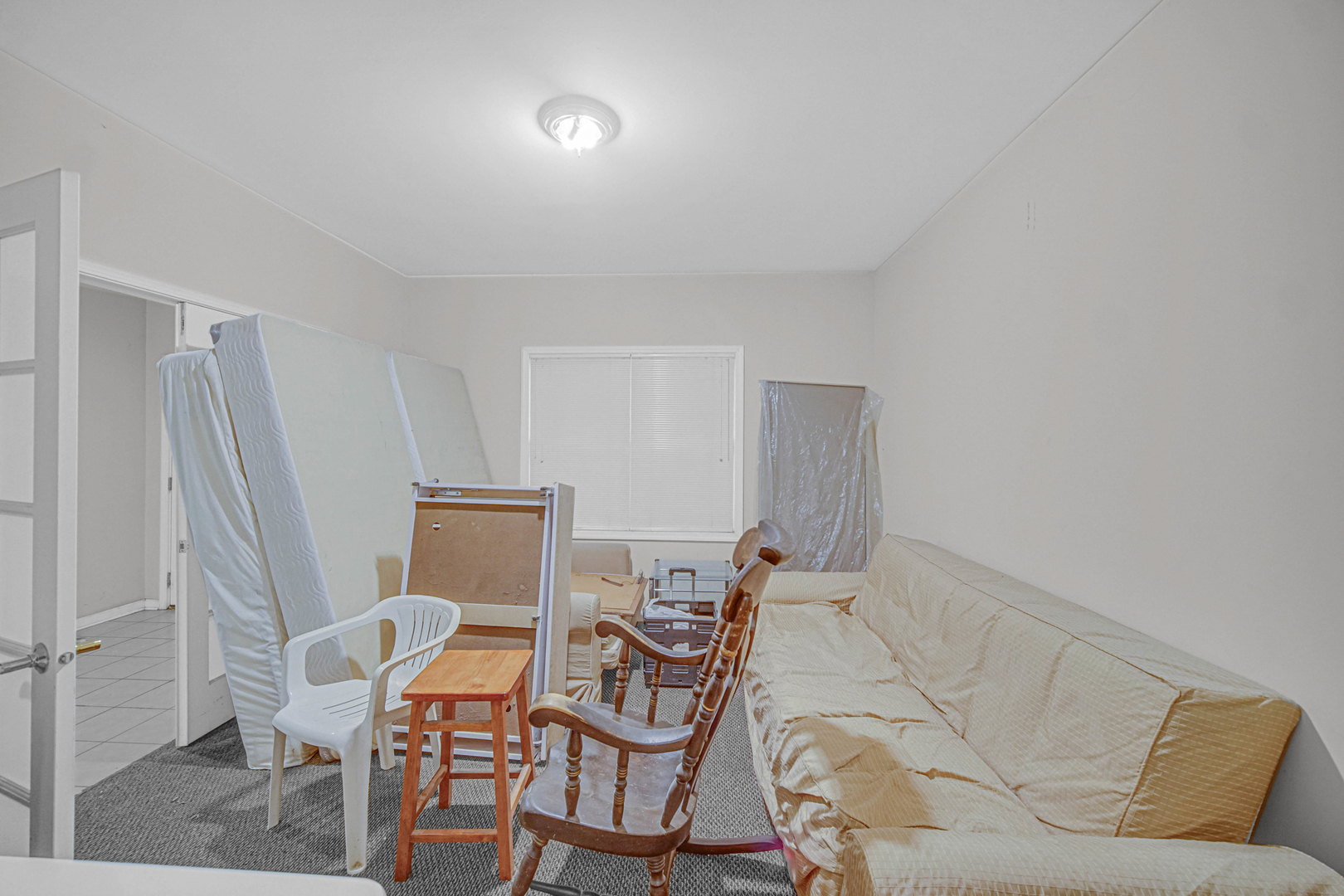 4635 S Greenwood Avenue Property Photo 15