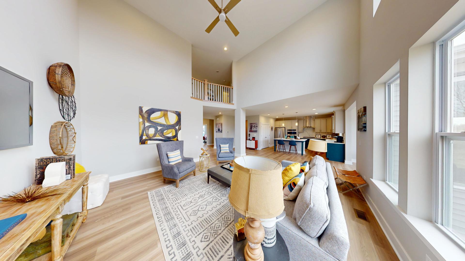 5270 Greenshire Circle Property Photo 4