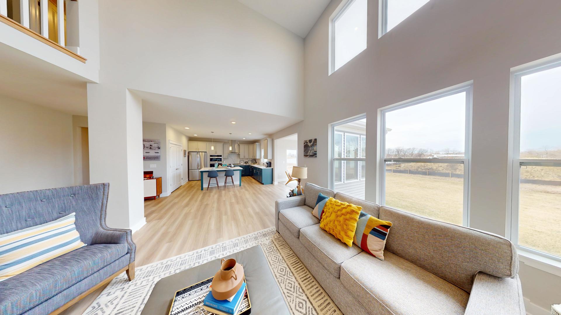 5270 Greenshire Circle Property Photo 8
