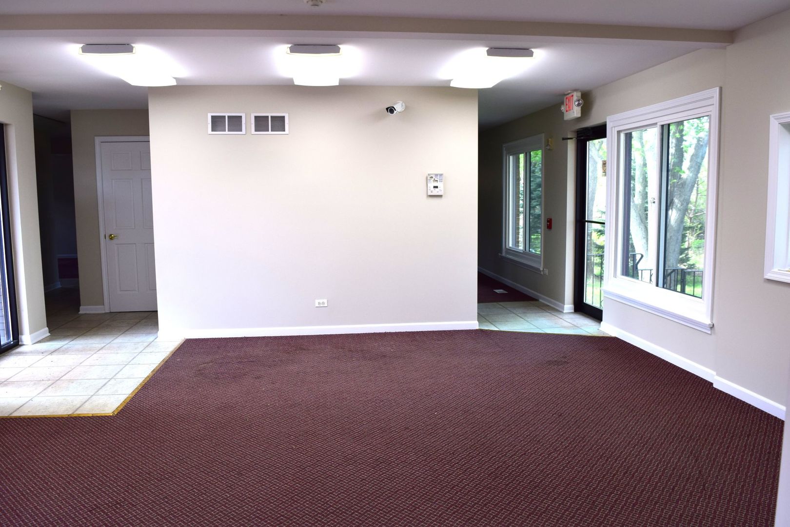 173 Thomas Court Property Photo 8