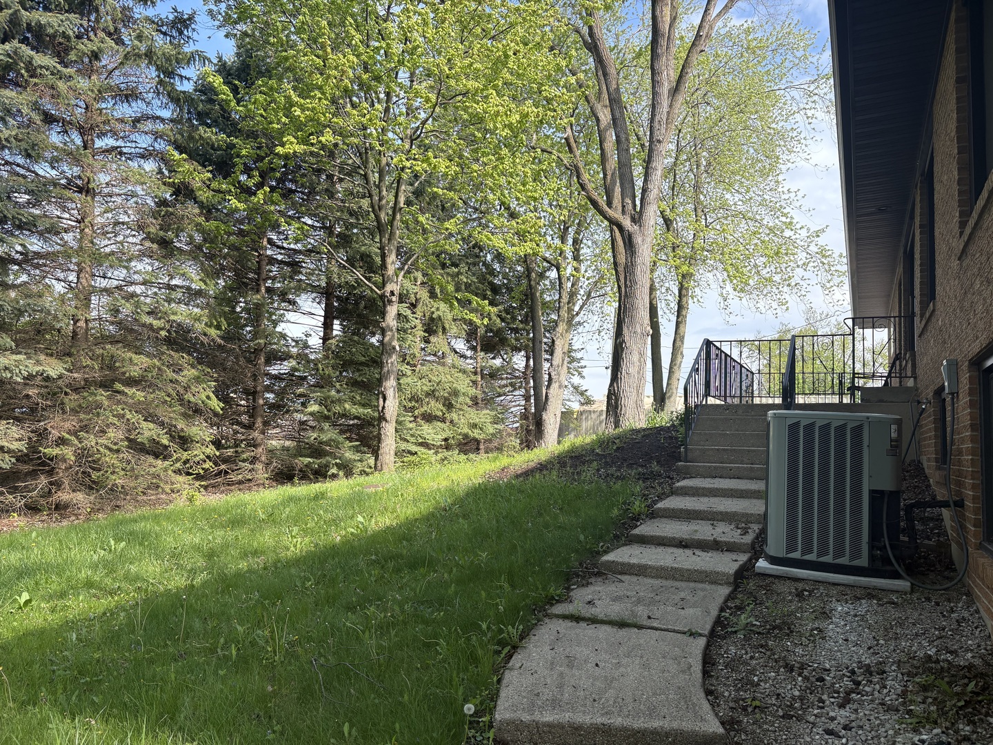 173 Thomas Court Property Photo 32