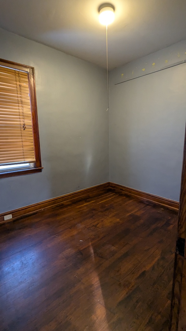 8112 S Exchange Avenue Property Photo 19