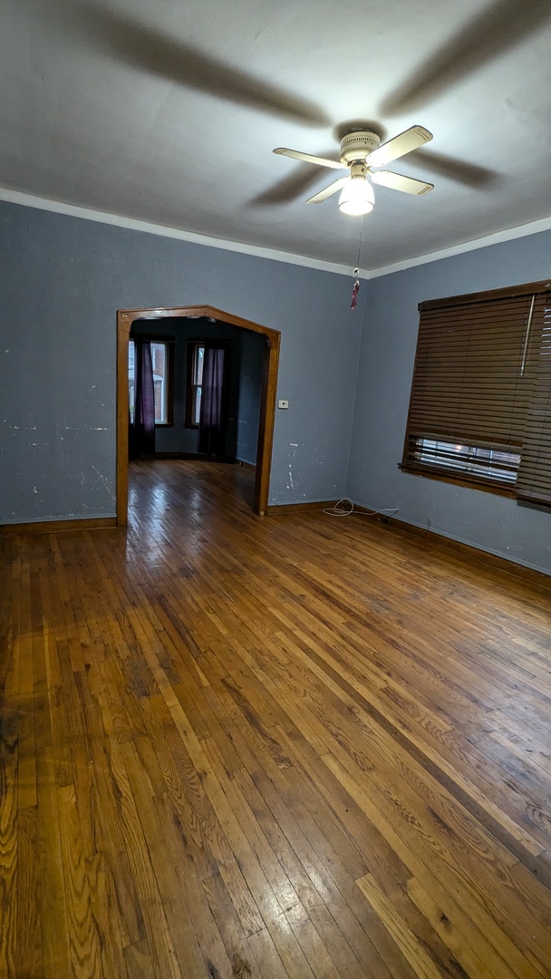 8112 S Exchange Avenue Property Photo 22
