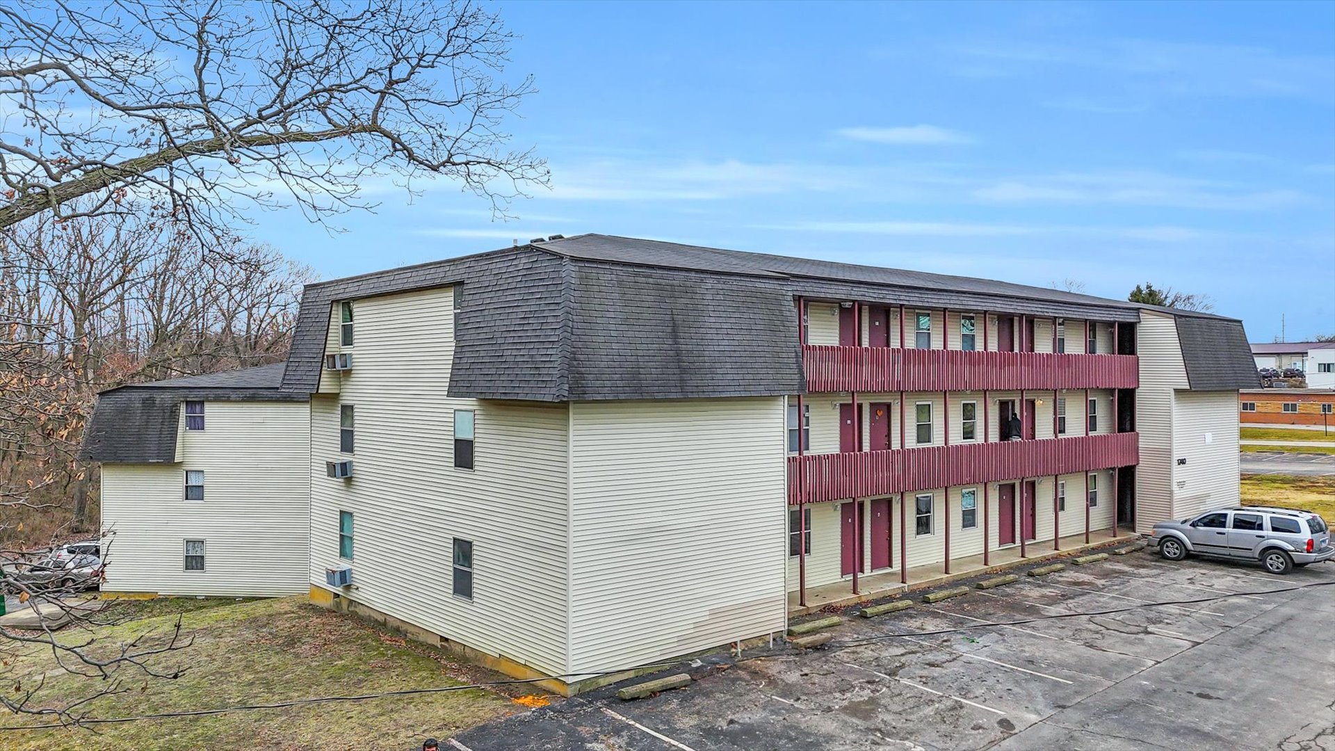 1740-1760 S Fairview Avenue Property Photo 11