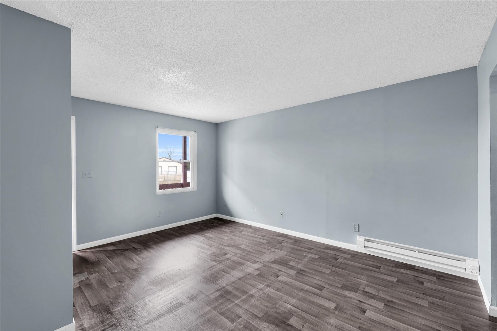 1740-1760 S Fairview Avenue Property Photo 15