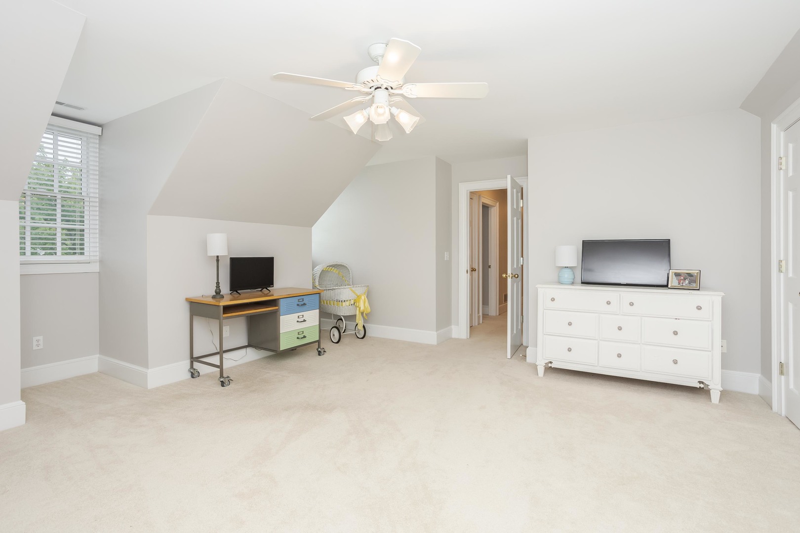 3301 Wisteria Lane Property Photo 48