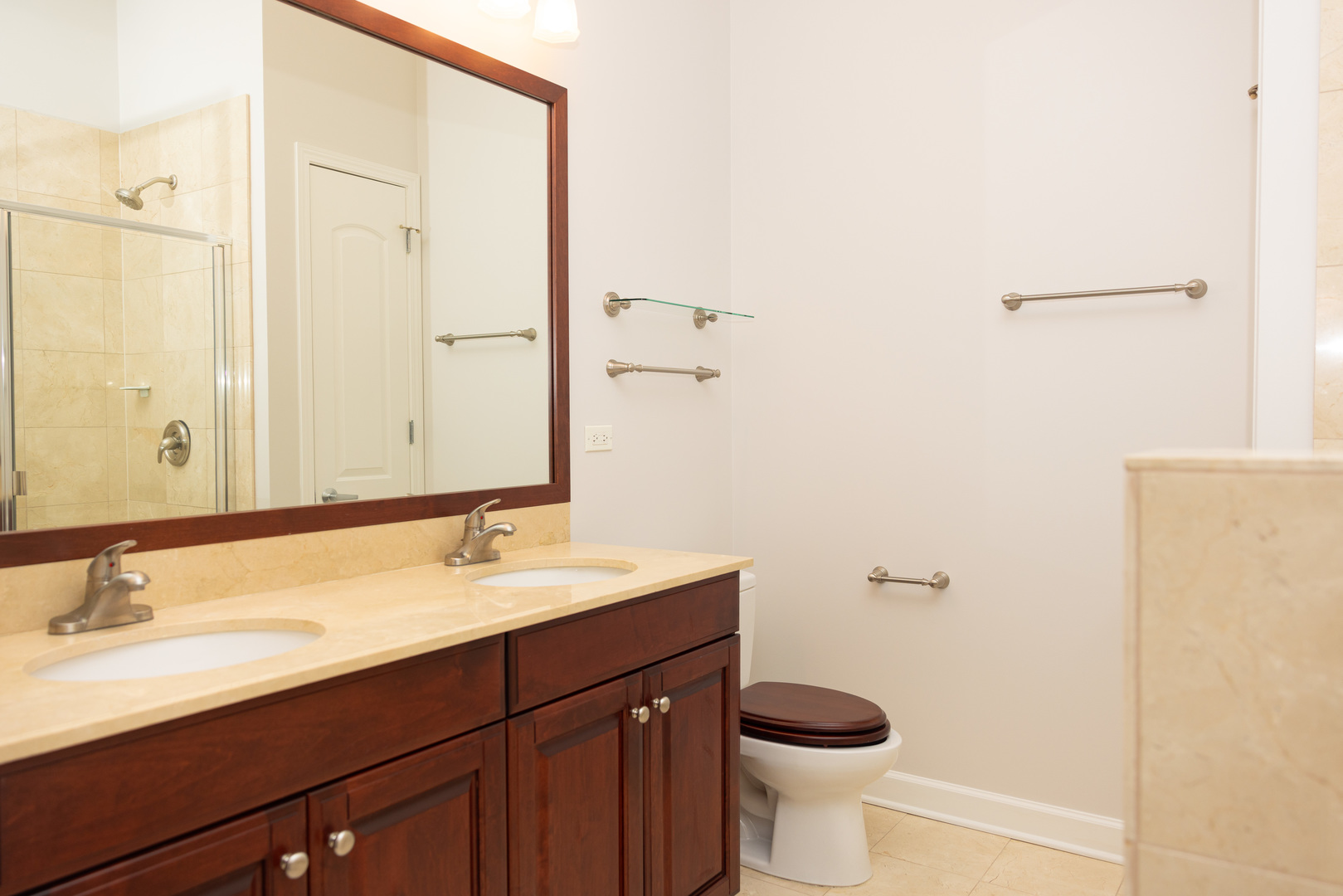 420 E Waterside Drive 4114 Property Photo 32