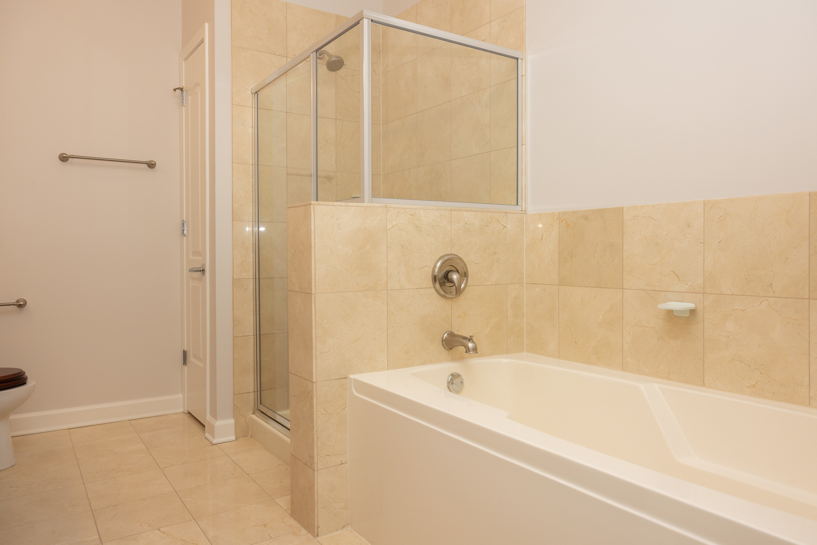 420 E Waterside Drive 4114 Property Photo 33