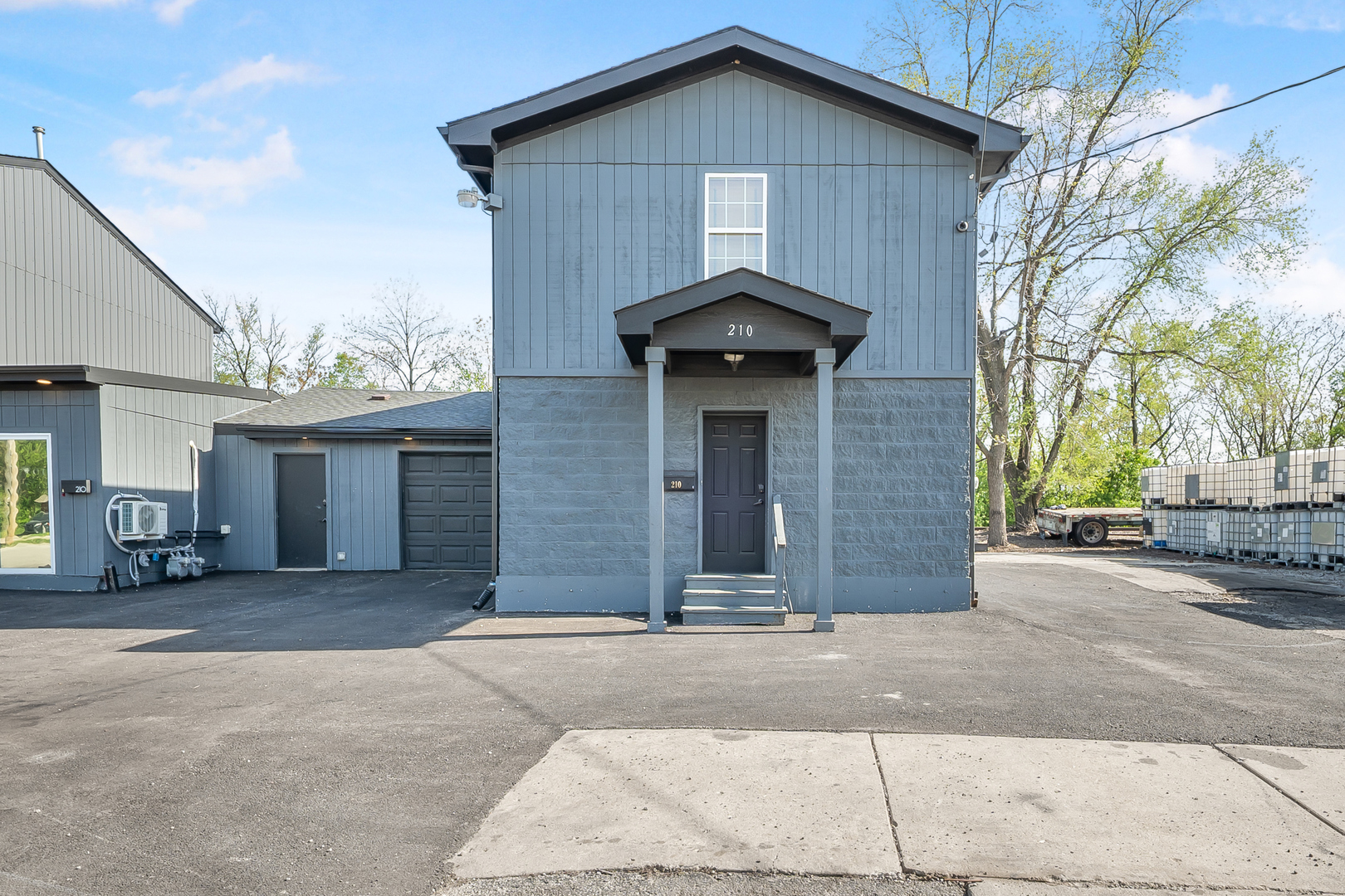 210 Moen Avenue Property Photo 5
