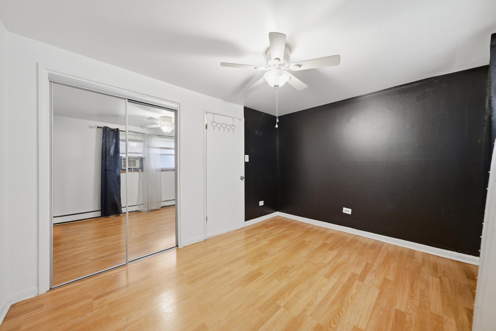 6950 S Cregier Avenue I Property Photo 13