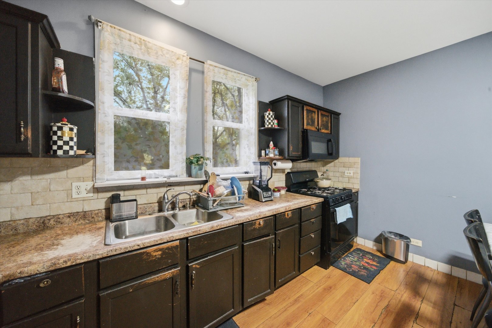 1003 Saint John Street Property Photo 8
