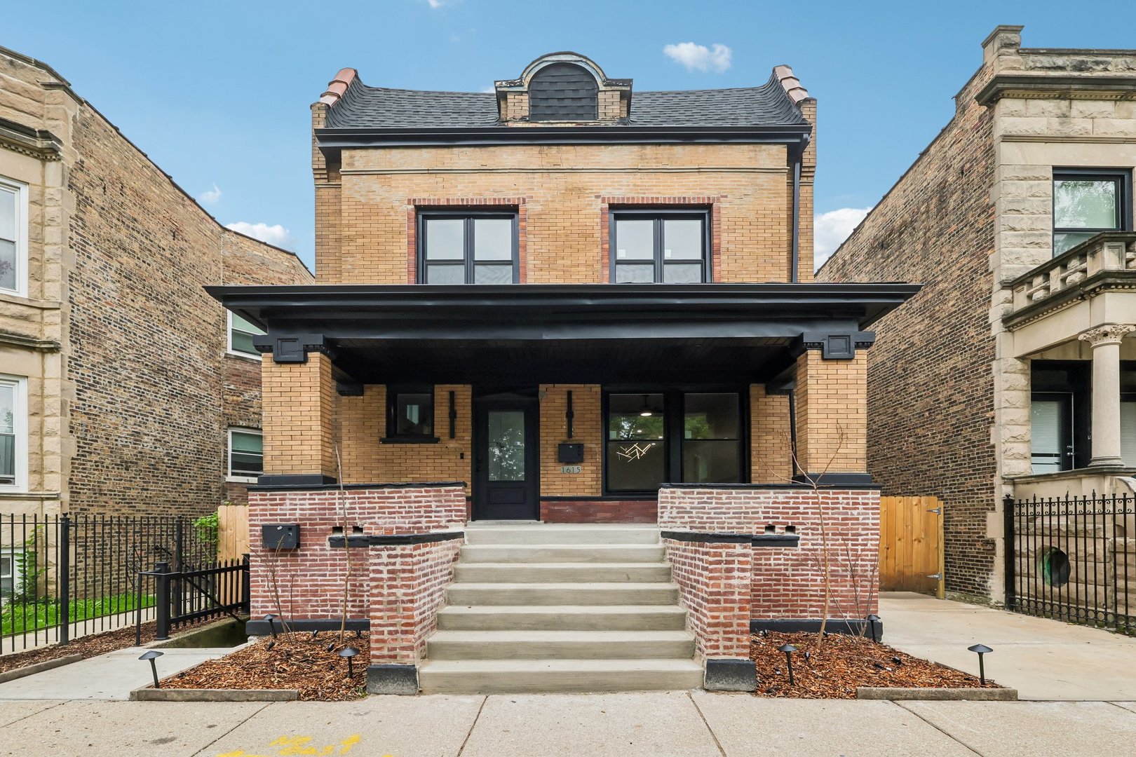 1615 S Trumbull Avenue Property Photo 1