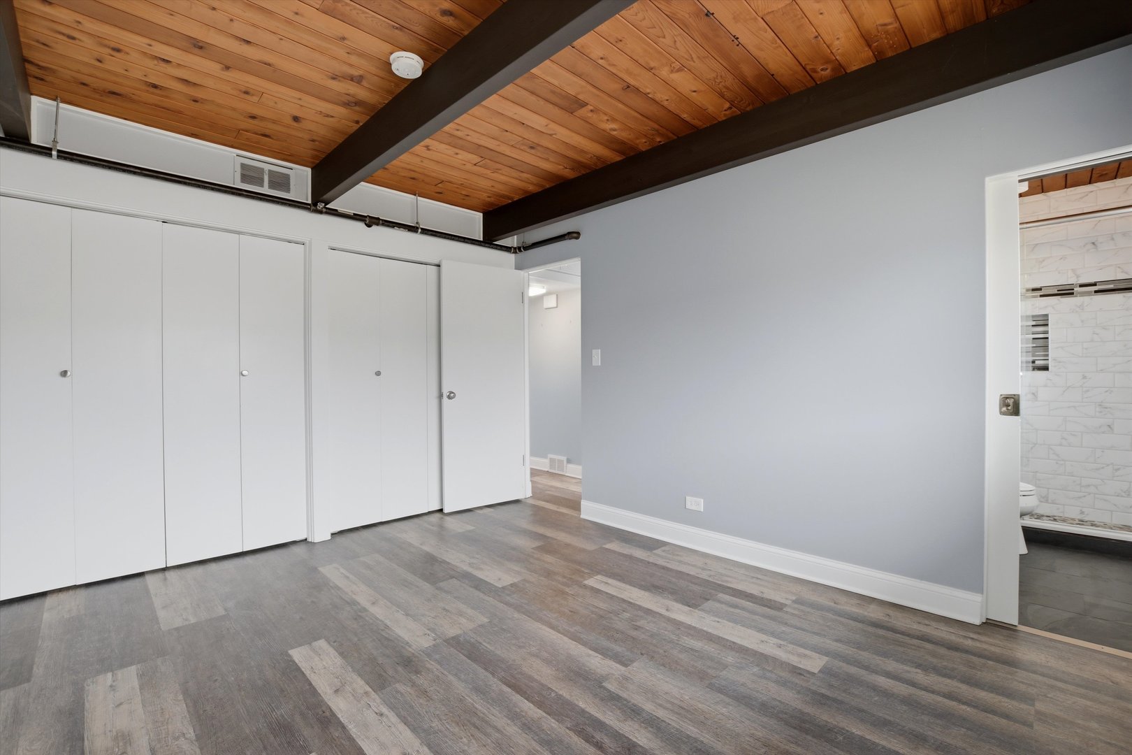 10550 W Cermak Road Property Photo 27