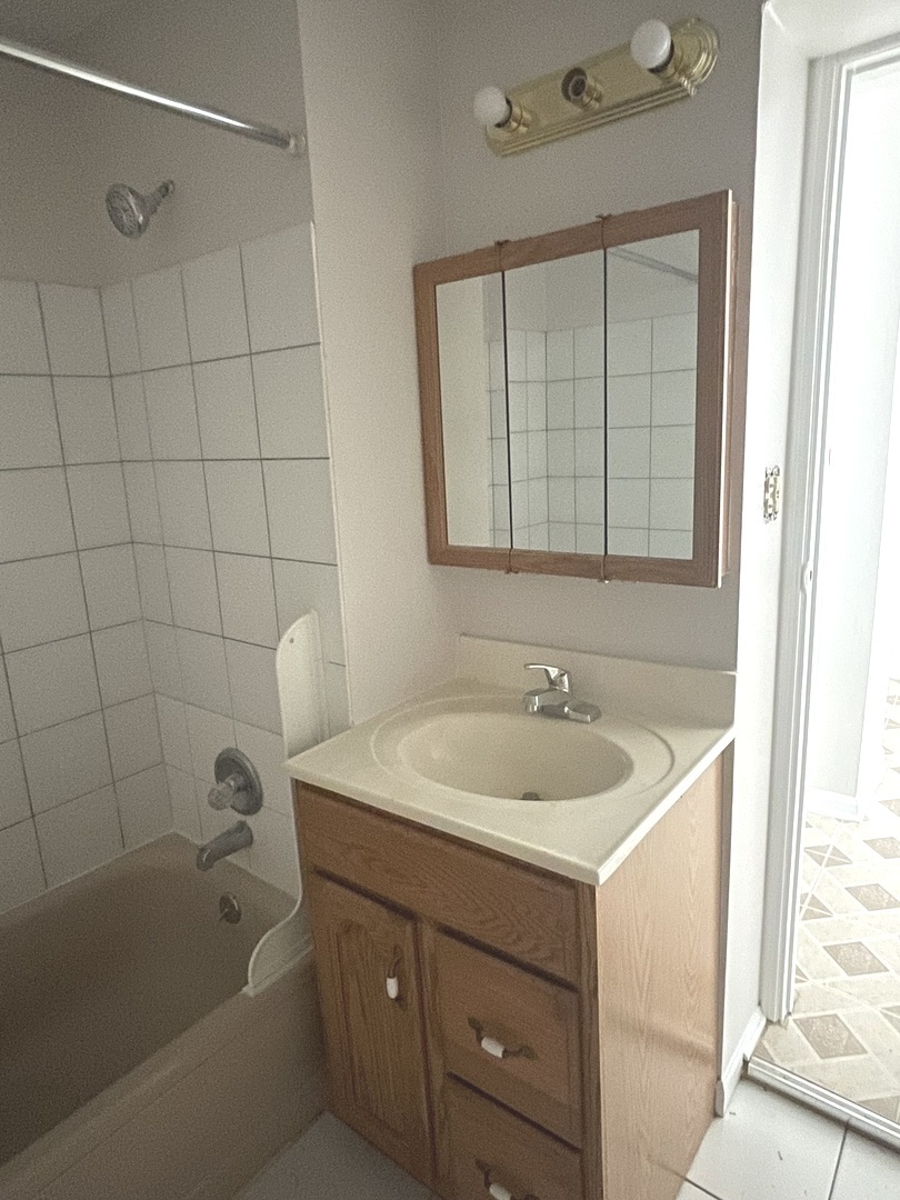 9330 S 51st Avenue Property Photo 15