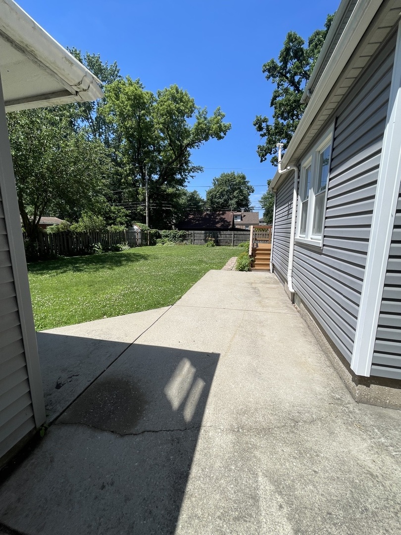 9330 S 51st Avenue Property Photo 24