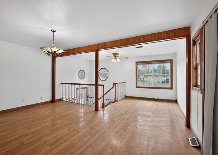 25174 W Claridan Avenue Property Photo 8