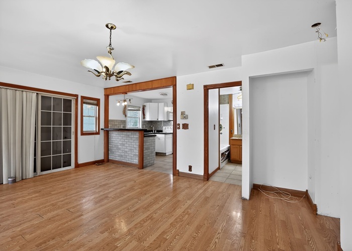 25174 W Claridan Avenue Property Photo 12