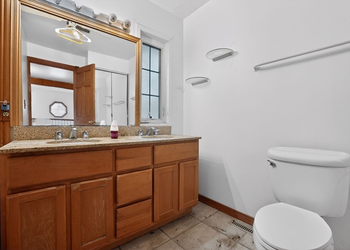 25174 W Claridan Avenue Property Photo 21