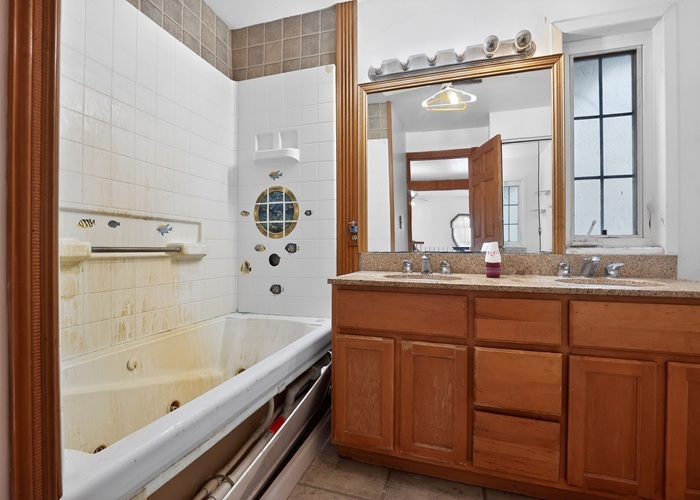 25174 W Claridan Avenue Property Photo 22