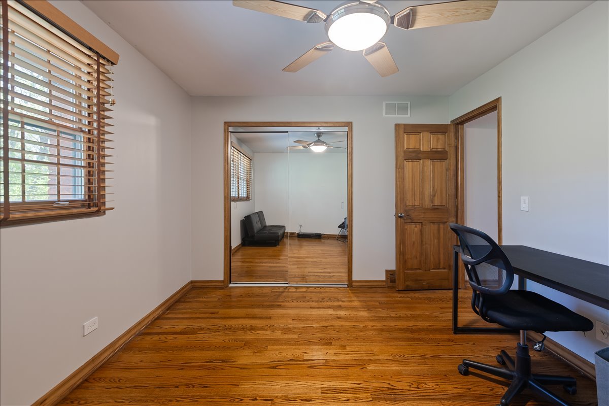 33 Half Day Road Property Photo 22
