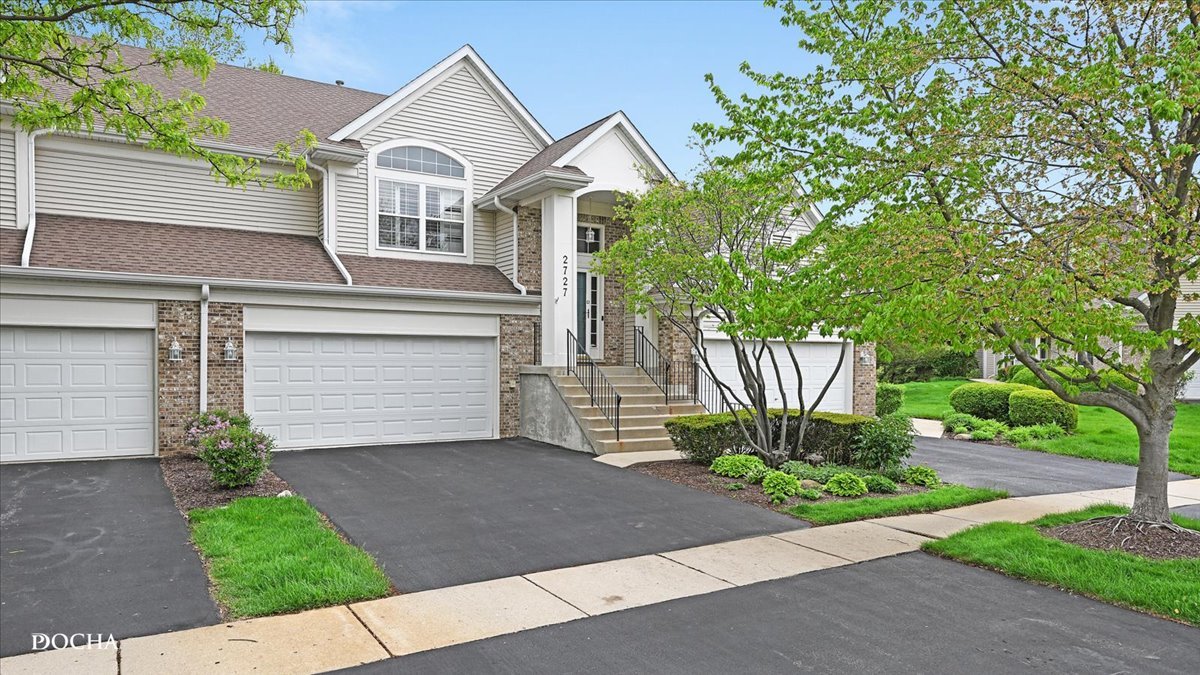 2727 Old Woods Trail 2727 Property Photo 1