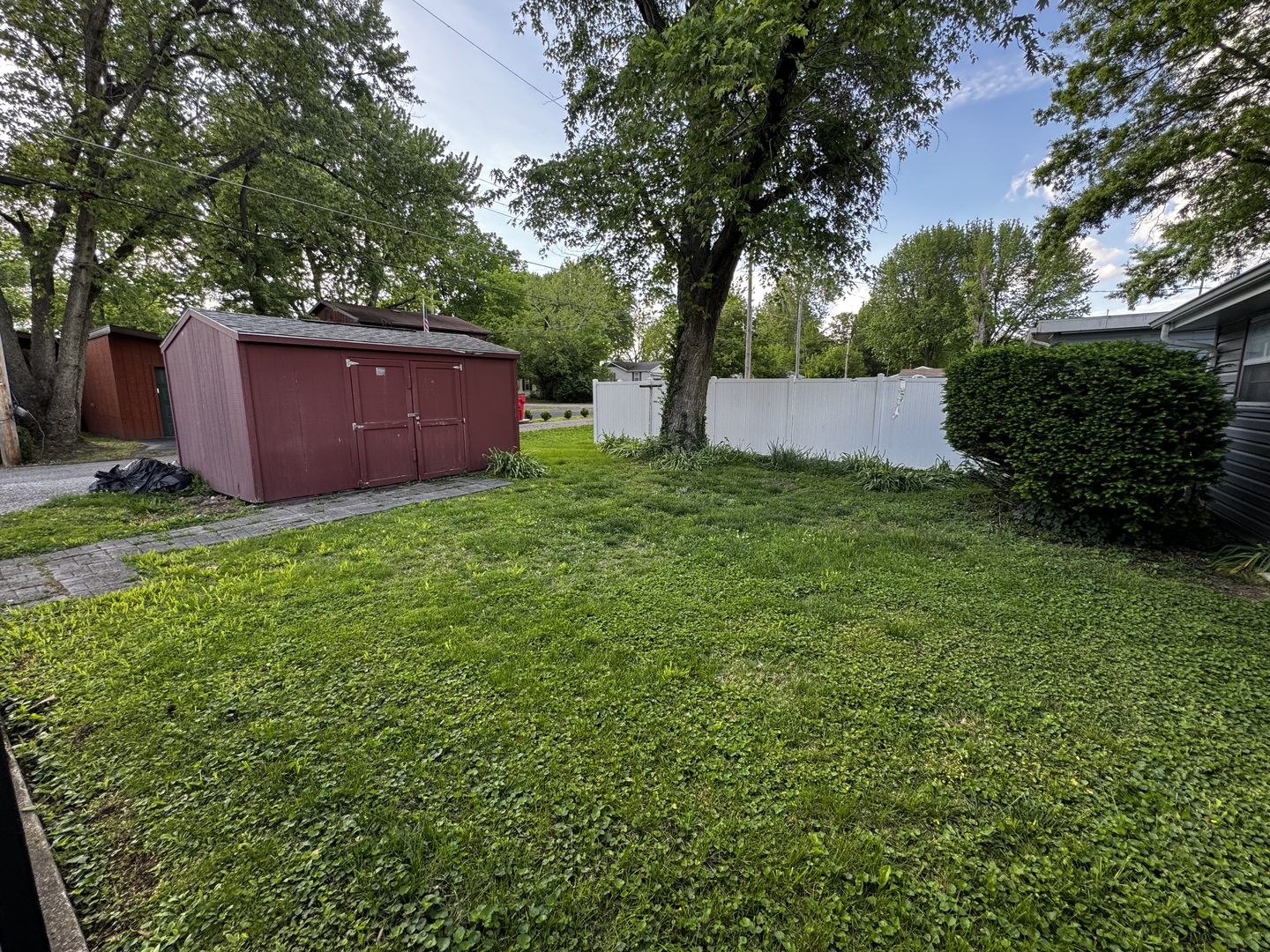 803 S Madison Street Property Photo 8