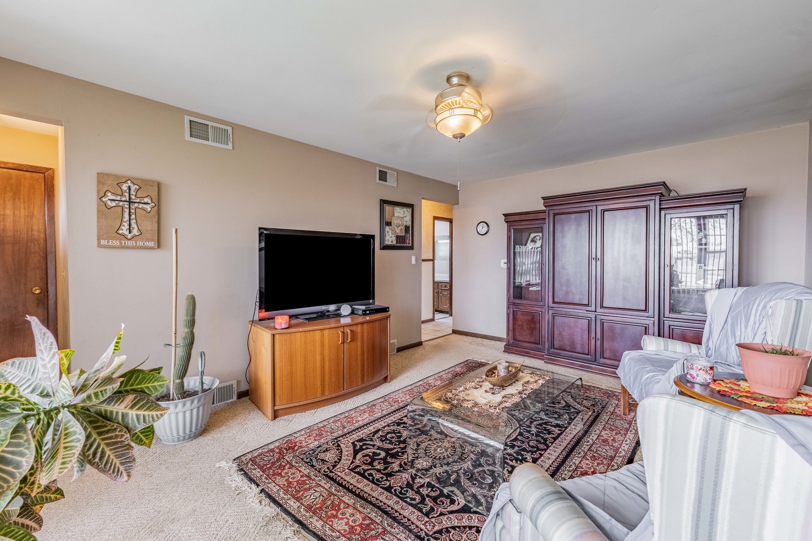 10808 Major Avenue Property Photo 5