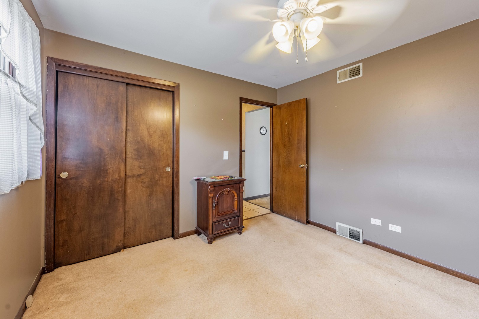 10808 Major Avenue Property Photo 9