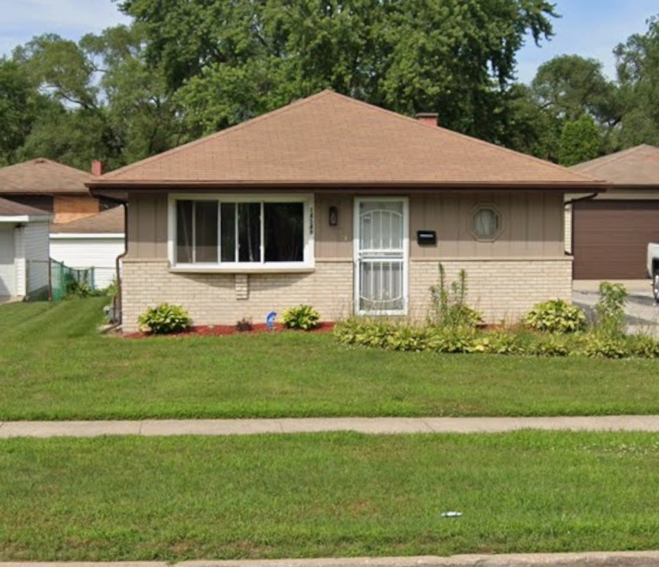 14549 Lincoln Avenue Property Photo 1