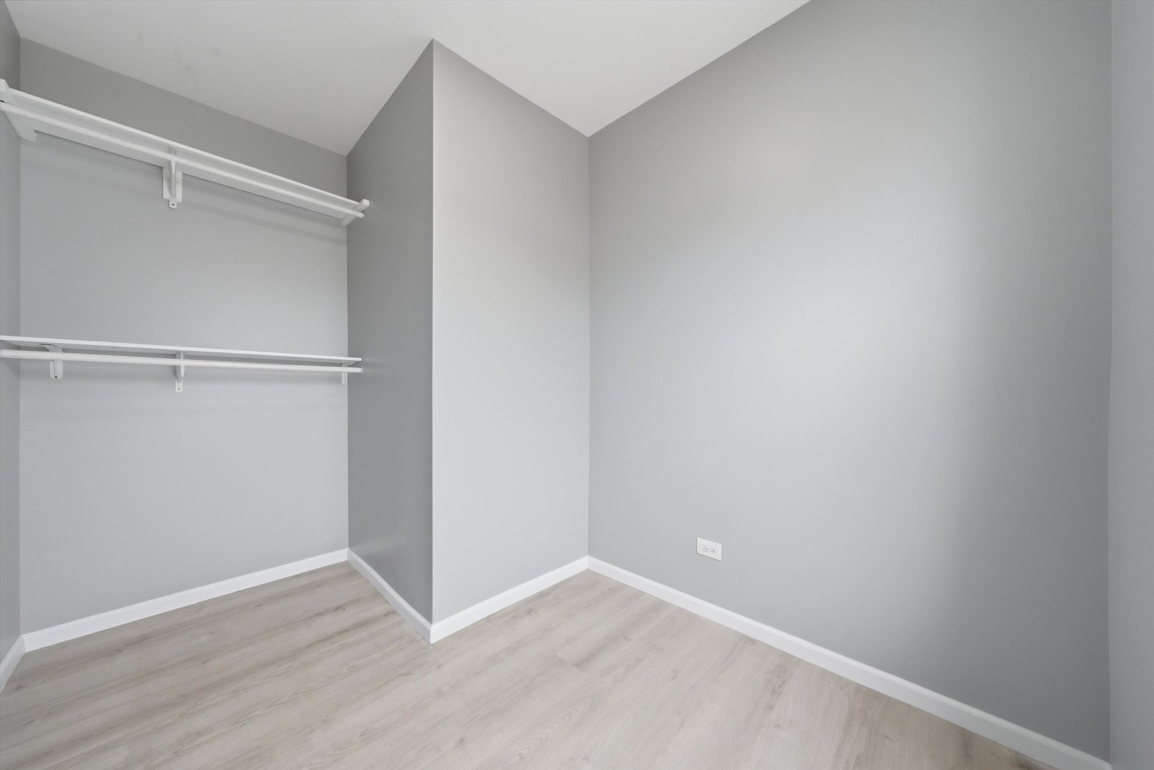 1417 S 48th Court Property Photo 10