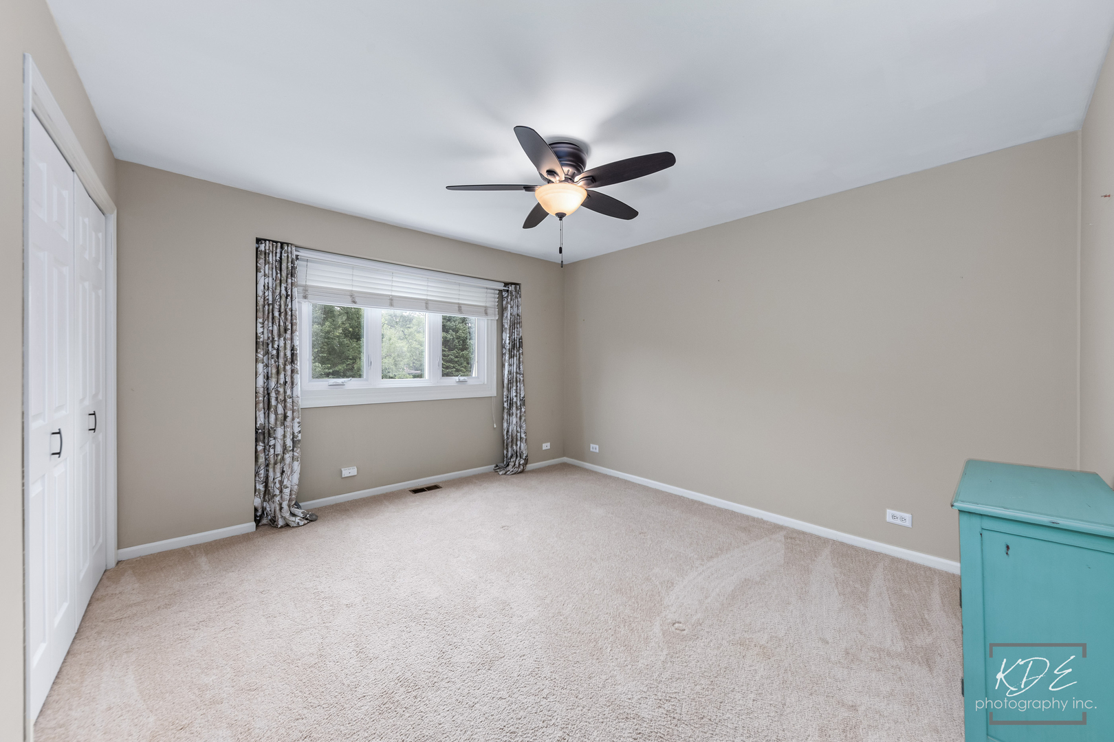 21w325 Sunnyside Drive Property Photo 44