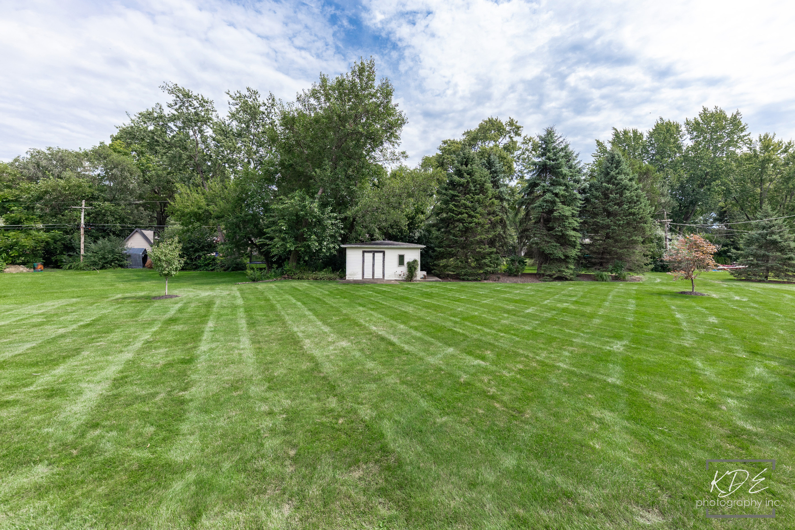 21w325 Sunnyside Drive Property Photo 45