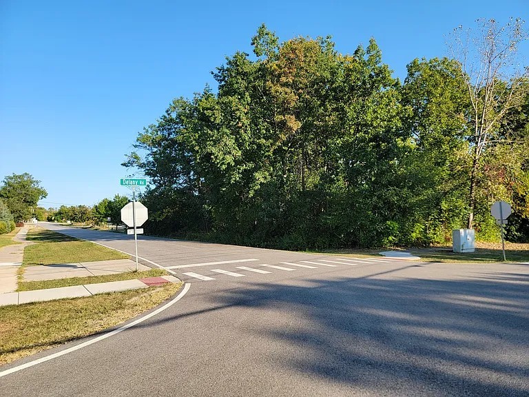 125 S Delany Road Property Photo 1