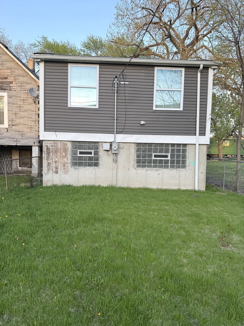 4764 S Shields Avenue Property Photo 20