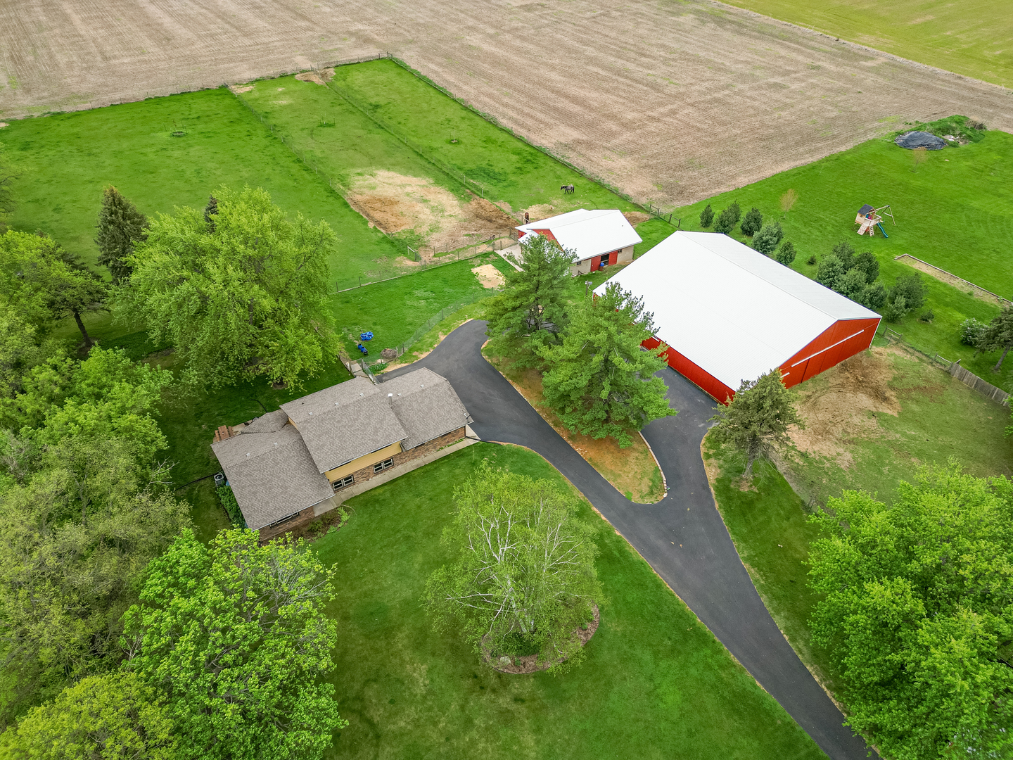 10160 Cemetery Road Property Photo 1