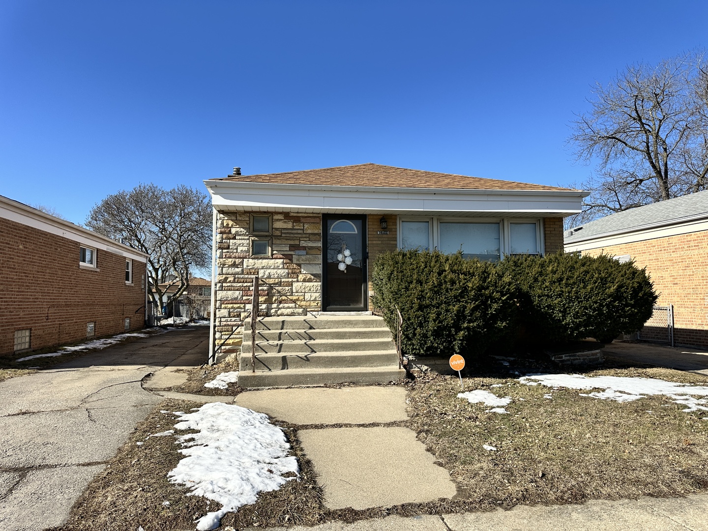 14522 S Marquette Avenue Property Photo 1