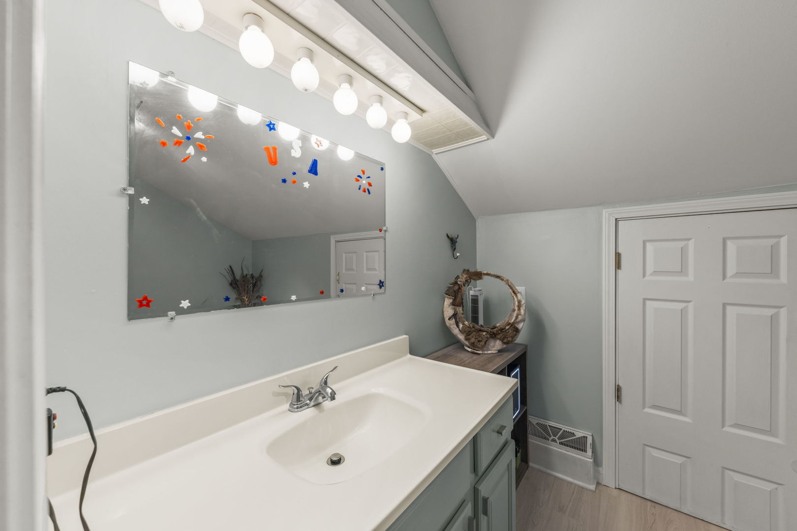575 Elizabeth Drive Property Photo 13