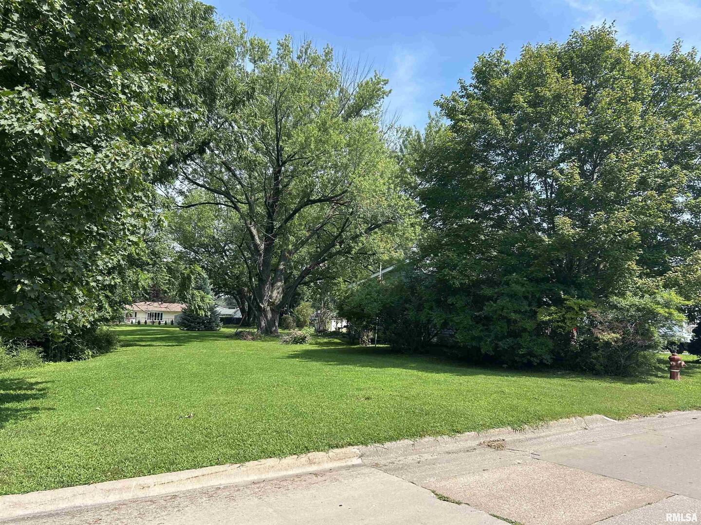 339 28th Avenue Property Photo 2