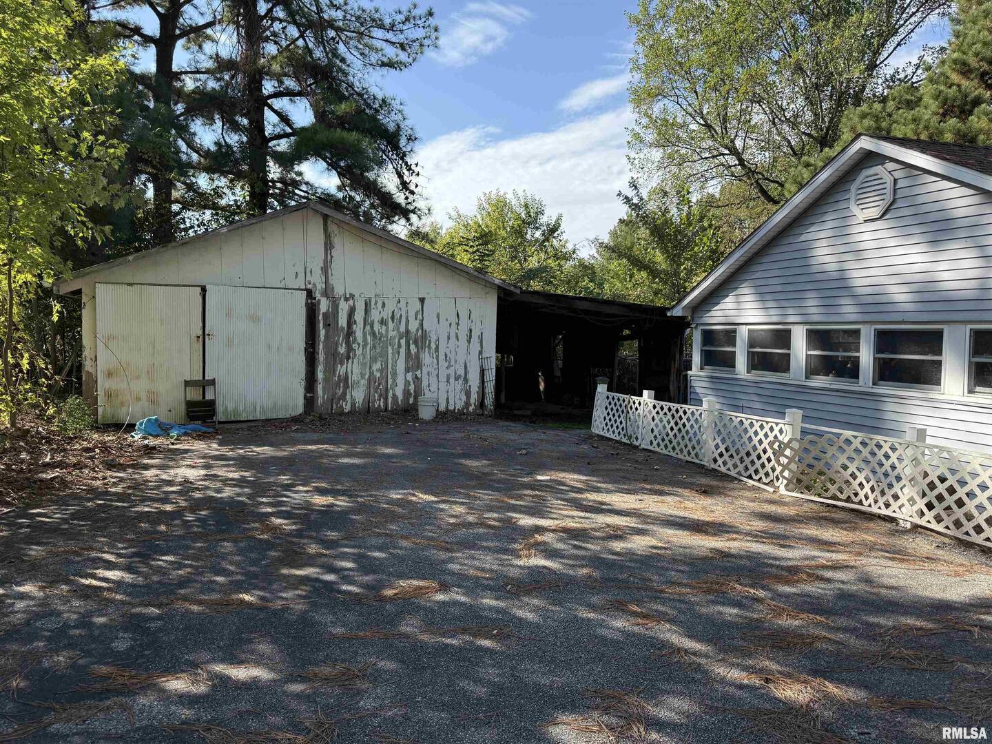 967 N Bunker Street Property Photo 3