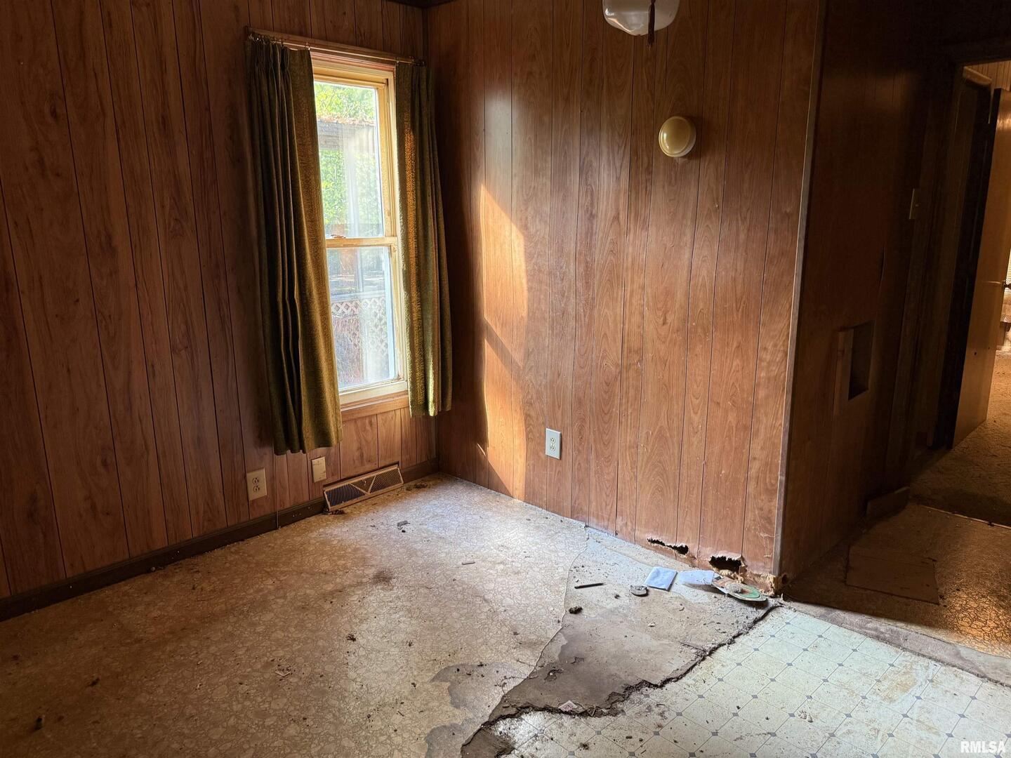 967 N Bunker Street Property Photo 6